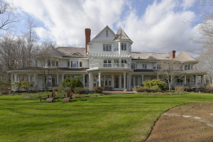21 Cowdray Park Dr 021