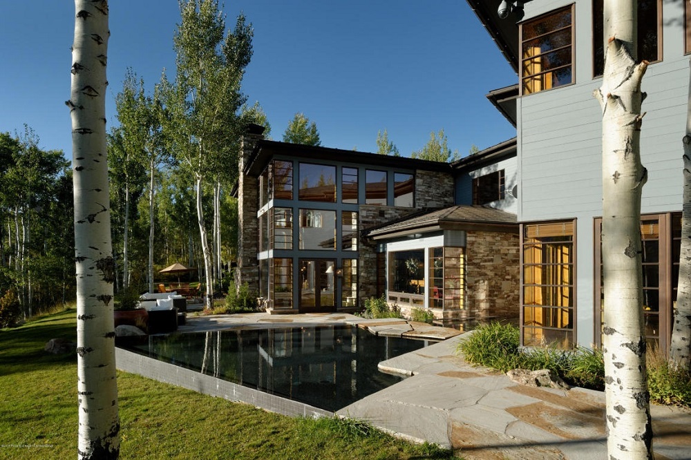 300 Eagle Pines Dr Aspen, CO