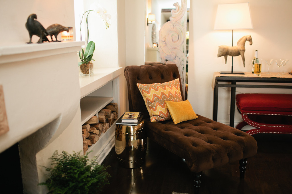 Team Blue's living room design gets rave reviews.