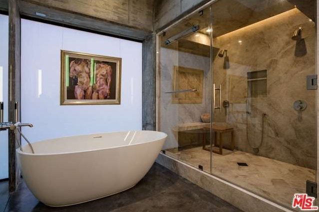 Jillian Michaels' bathroom