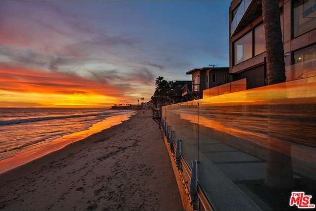 Jillian Michaels' beach