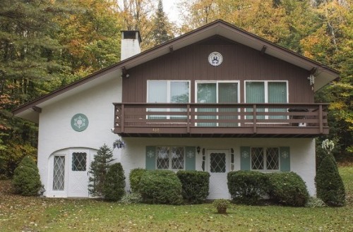 Swiss style houses Swiss style houses