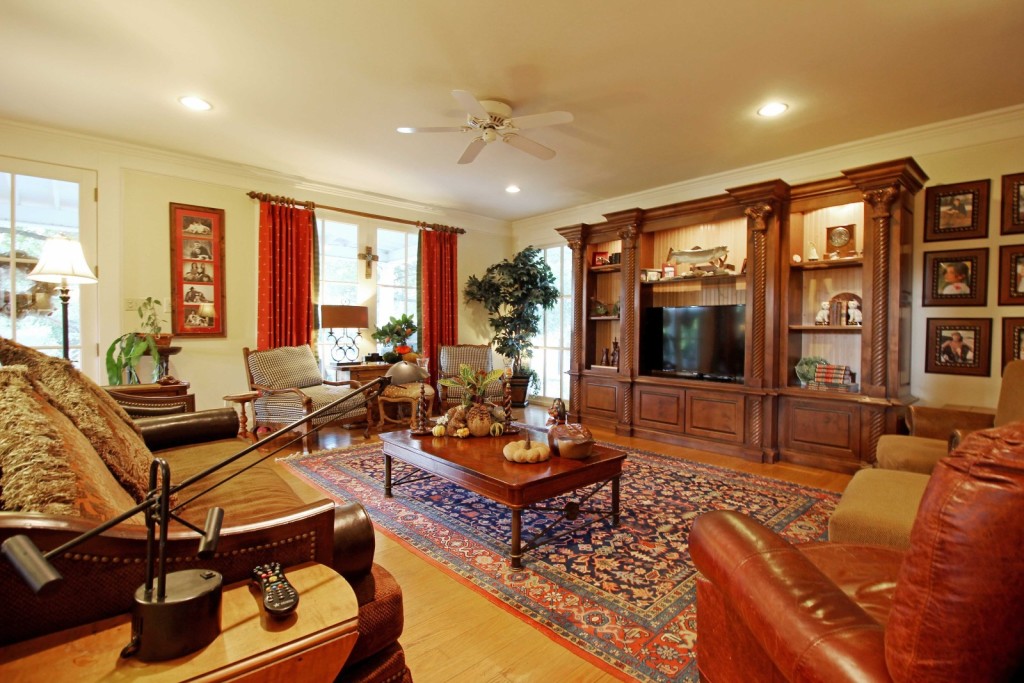 Magnolia living room