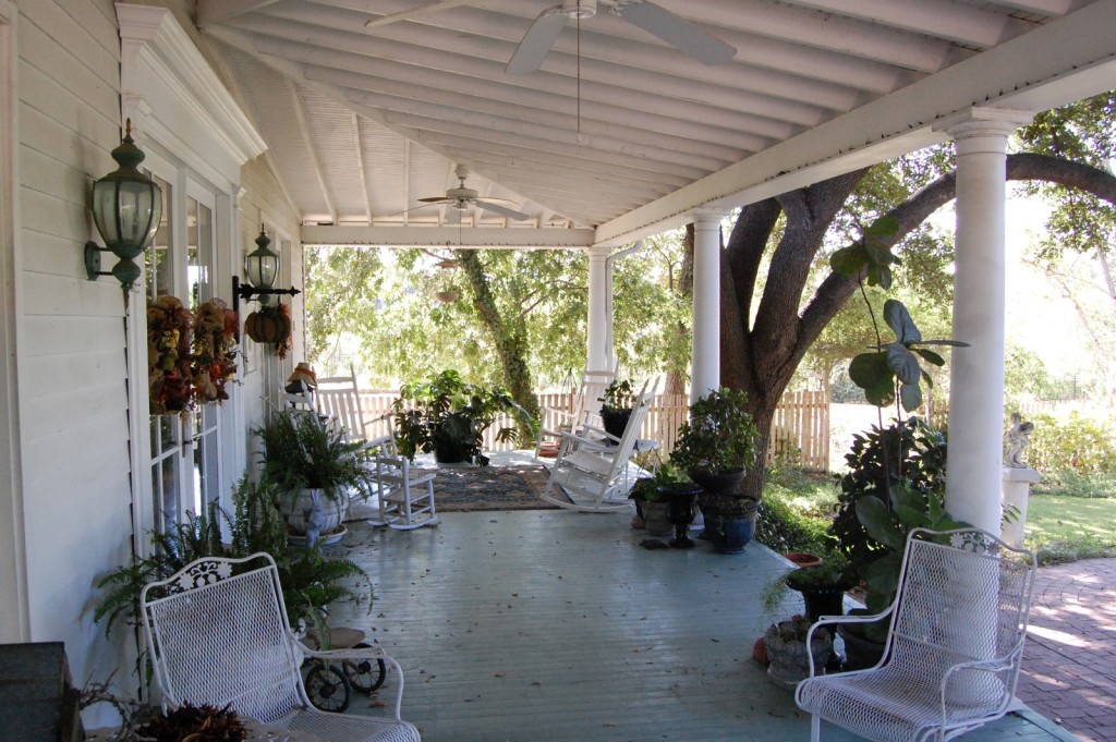 Magnolia porch3