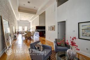 Michael Strahan's apartment