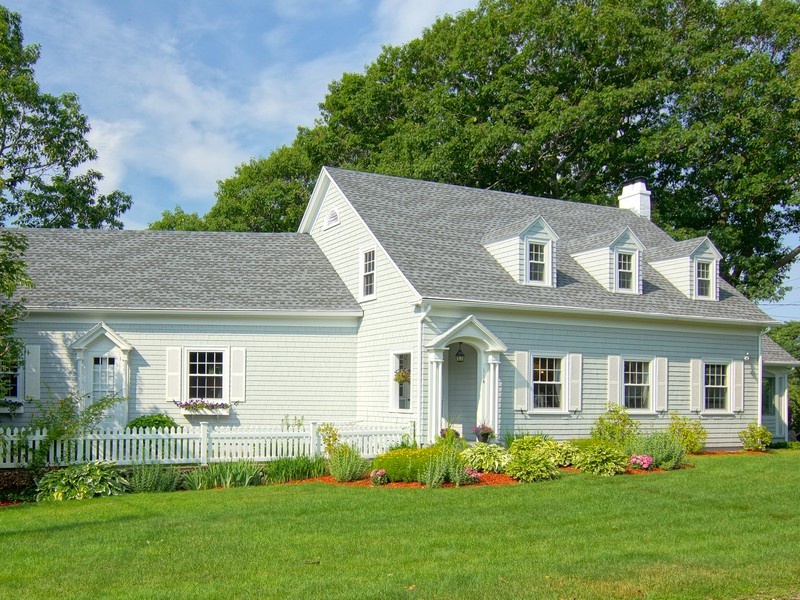 Craving a Summer Cottage? See 10 Cape Cods for Sale Zillow