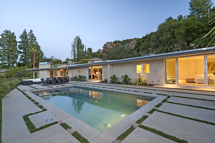 Scott Disick's pool
