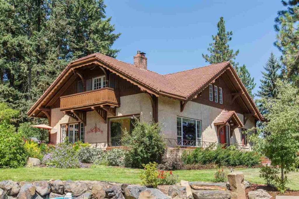 For Sale Bavarian Style Homes Primed For Oktoberfest Zillow Porchlight