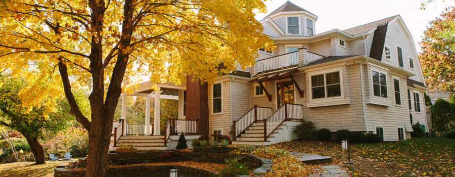 Fall Gives Home Buyers Advantage