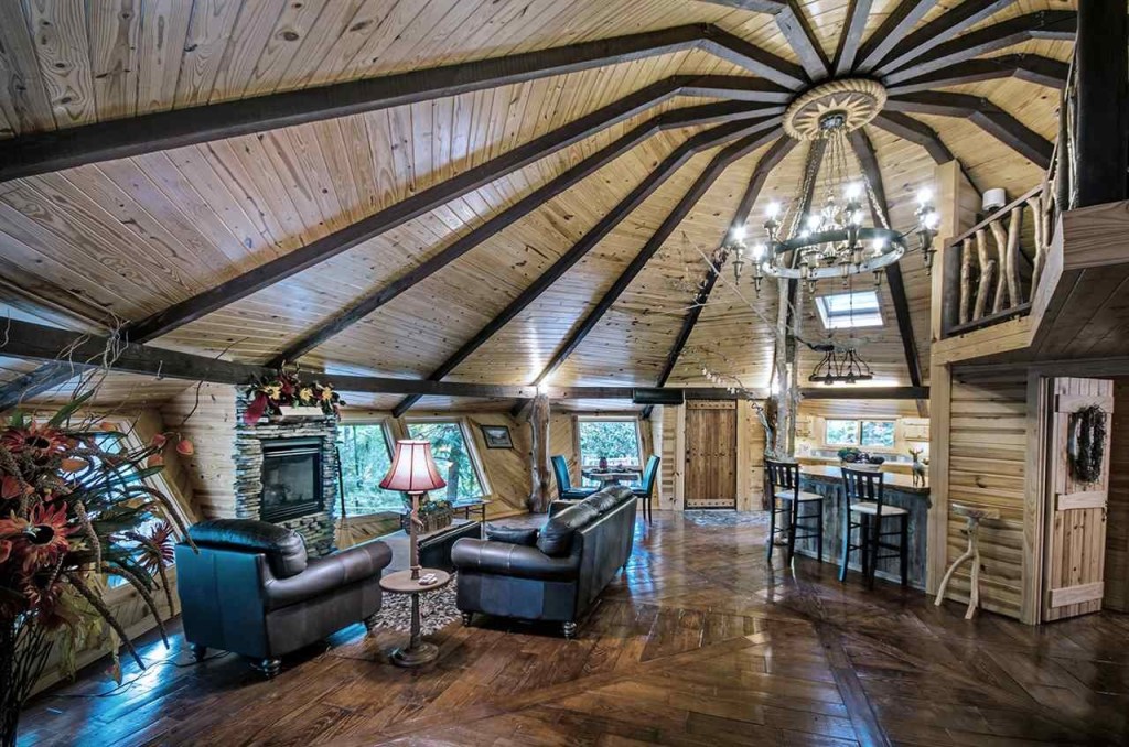 Sold! Enchanted Treehouse With an Artist's Touch Zillow Porchlight