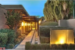 Zac Efron's new home