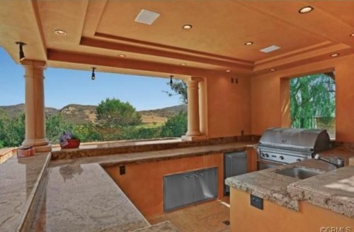 irvine ca- outdoor kitchen