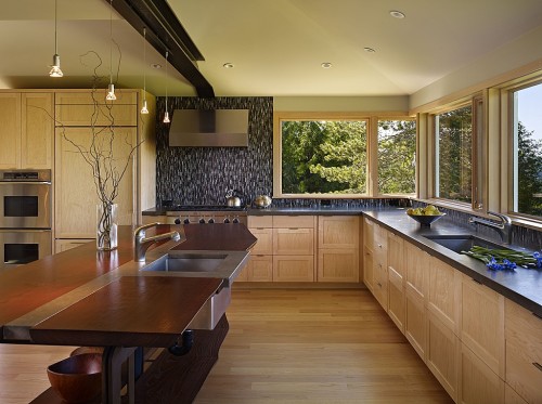 Famous Chefs Tom Douglas and Ethan Stowell Share What Makes A Kitchen Chef Worthy on Zillow Blog