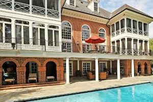 pool house view